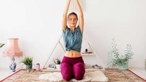 Frau macht Yoga