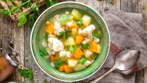 Gemüsesuppe