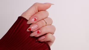 Nagellack Herzen Dashl