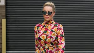 Frühlingskleider: Streetstyle mit Blumenkleid