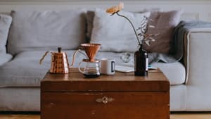 Auch eine Truhe hat das Zeug zum Couchtisch