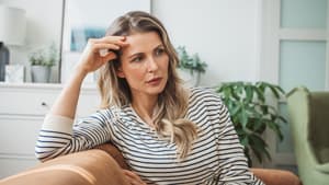 Frau ist unglücklich