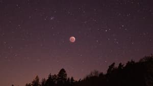 Sternenhimmel mit Mond