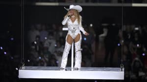 Beyoncé bei der Halbzeitshow des Weihnachts-NFL-Spiels in Houston.