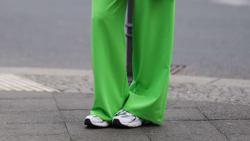 Sneaker grüne Hose