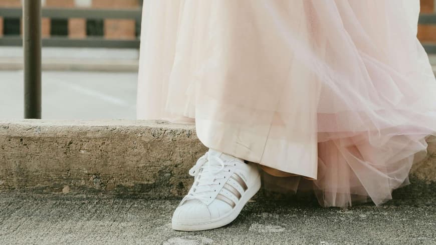Sneaker Brautkleid