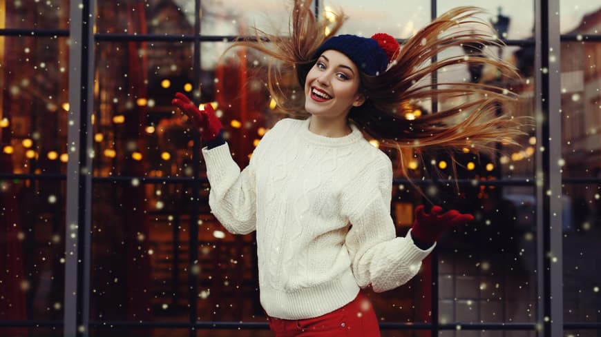 Frau Winter fröhlich