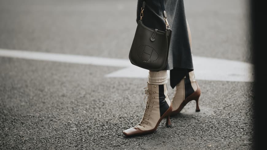 Streetstyle mit Schnürstiefeln