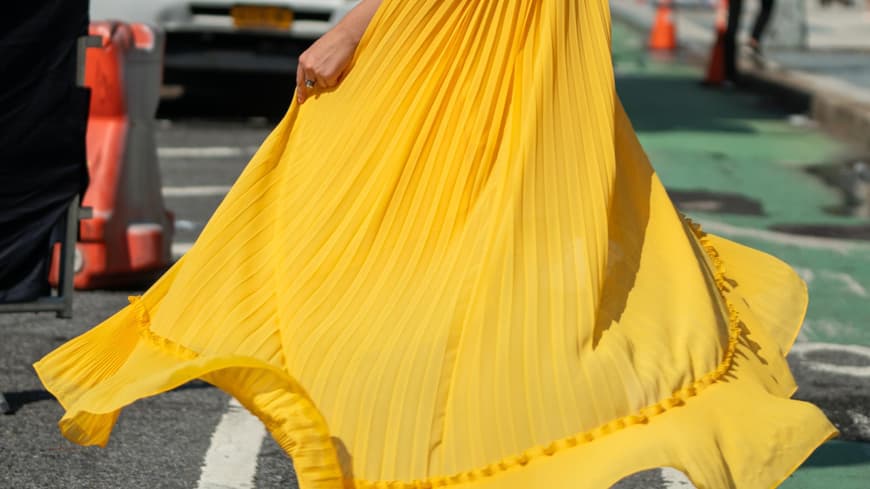 Streetstyle: Gelbes Maxikleid