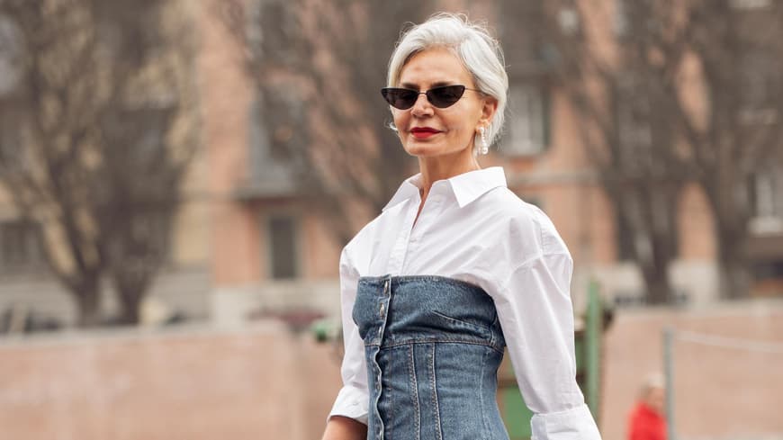Grece Ghanem im Denim Maxikleid