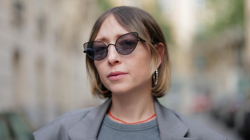 Frau mit Sonnenbrille