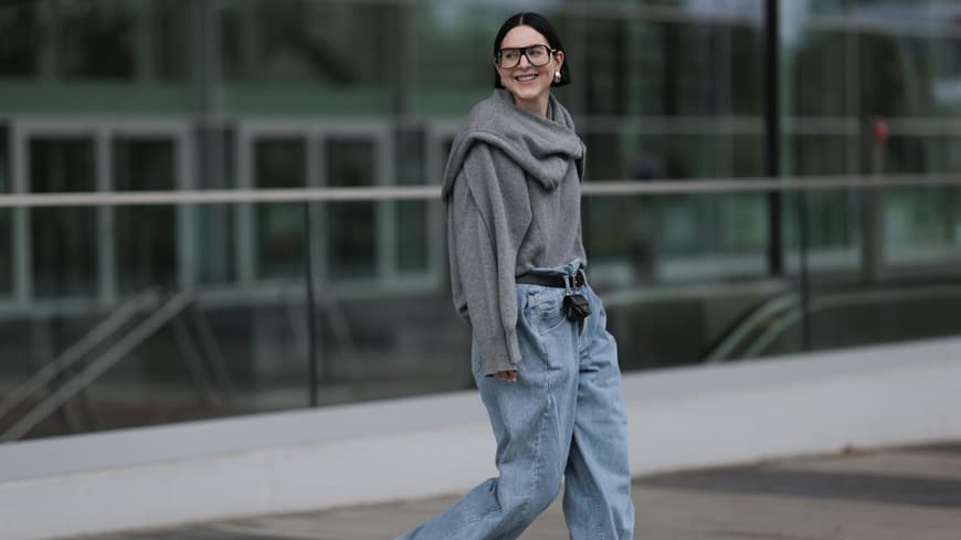 Frau mit Jeans