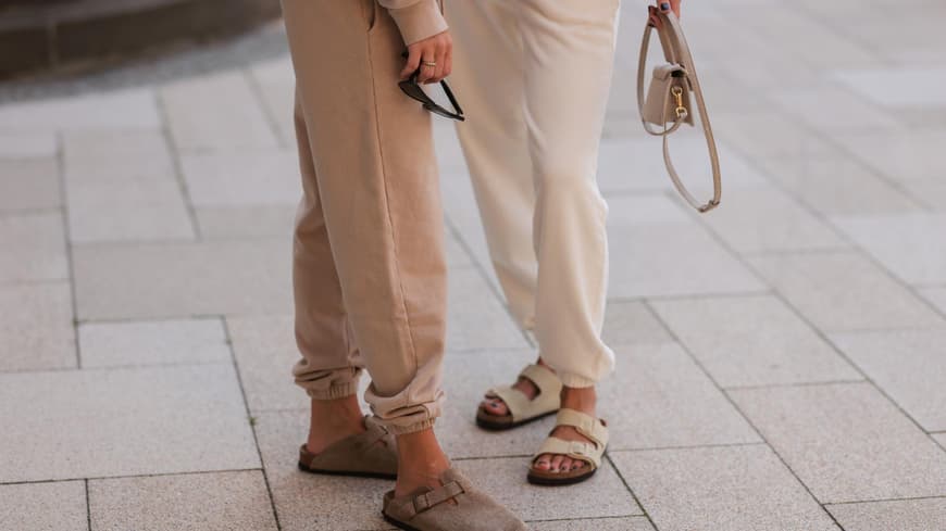 Zwei Frauen mit Birkenstock