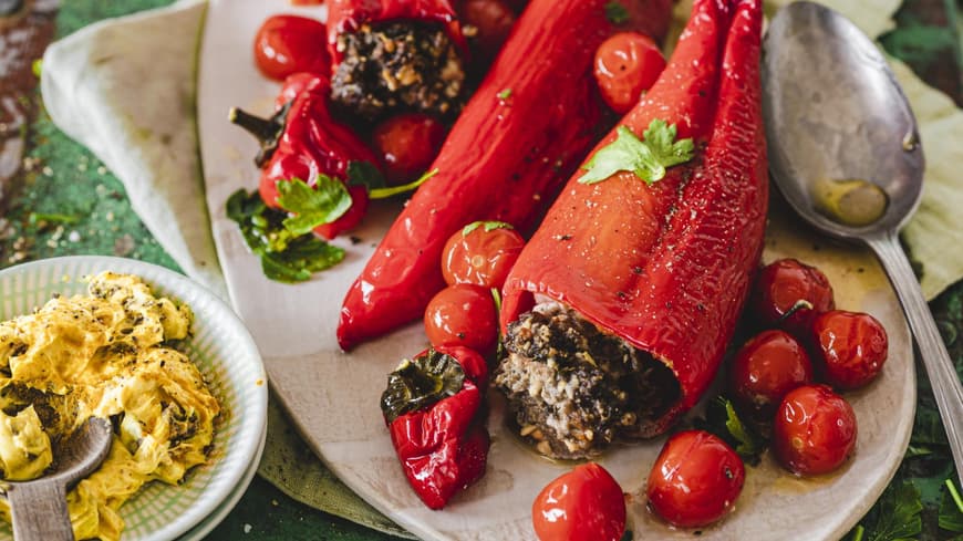 Gefüllte Spitzpaprika mit Hirtenkäse
