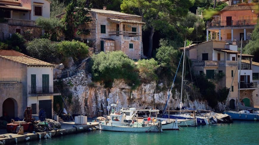 Eine malerische Bucht auf Mallorca
