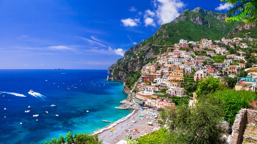 Die malerische Positano an der Amalfi-Küste in Italien.