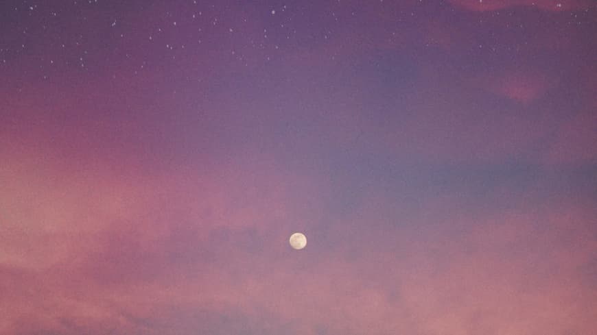 Mond am Sternenhimmel