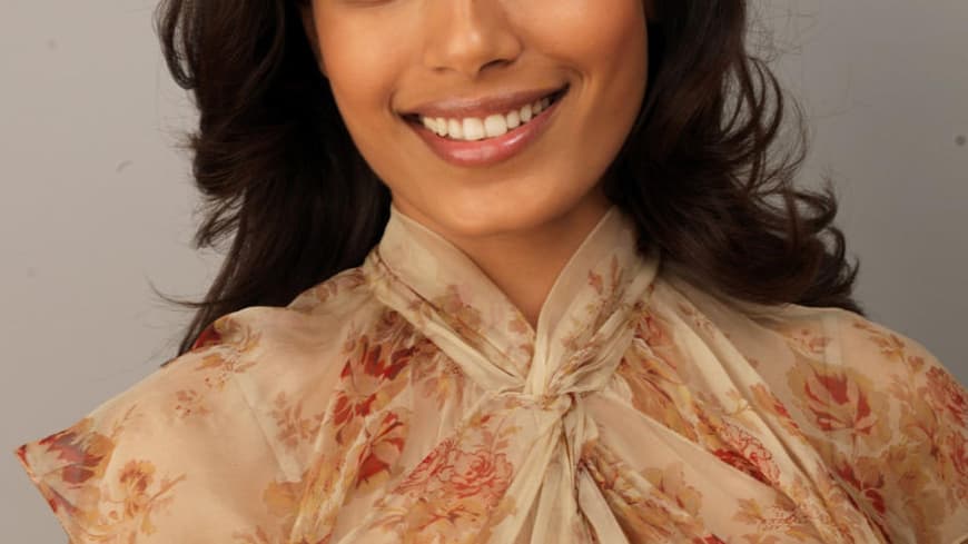 Freida Pinto