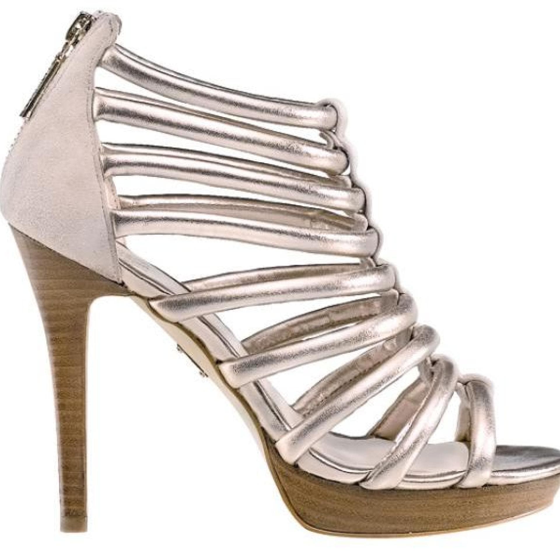 metallic-heels-goertz_0.jpg