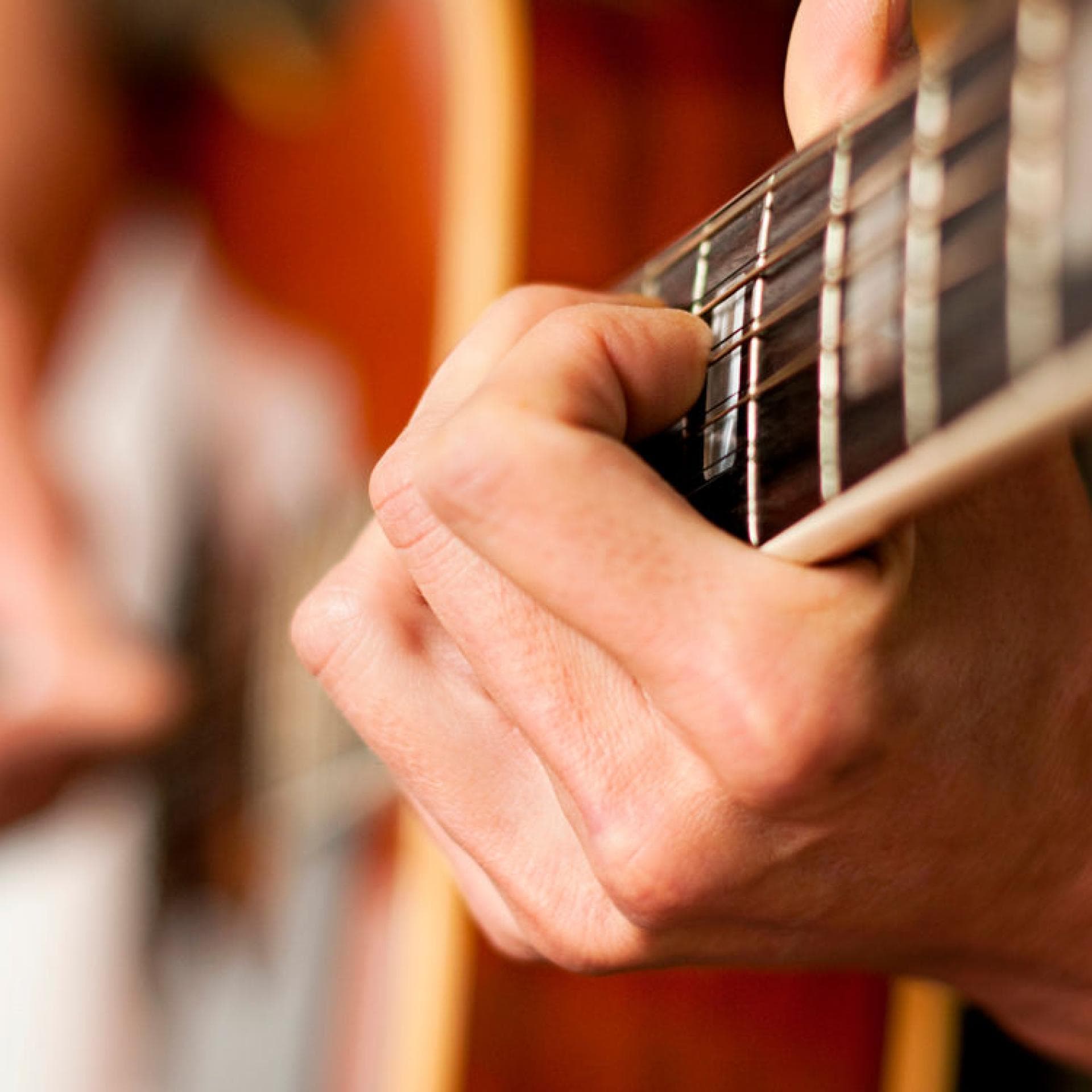 Mann Gitarre