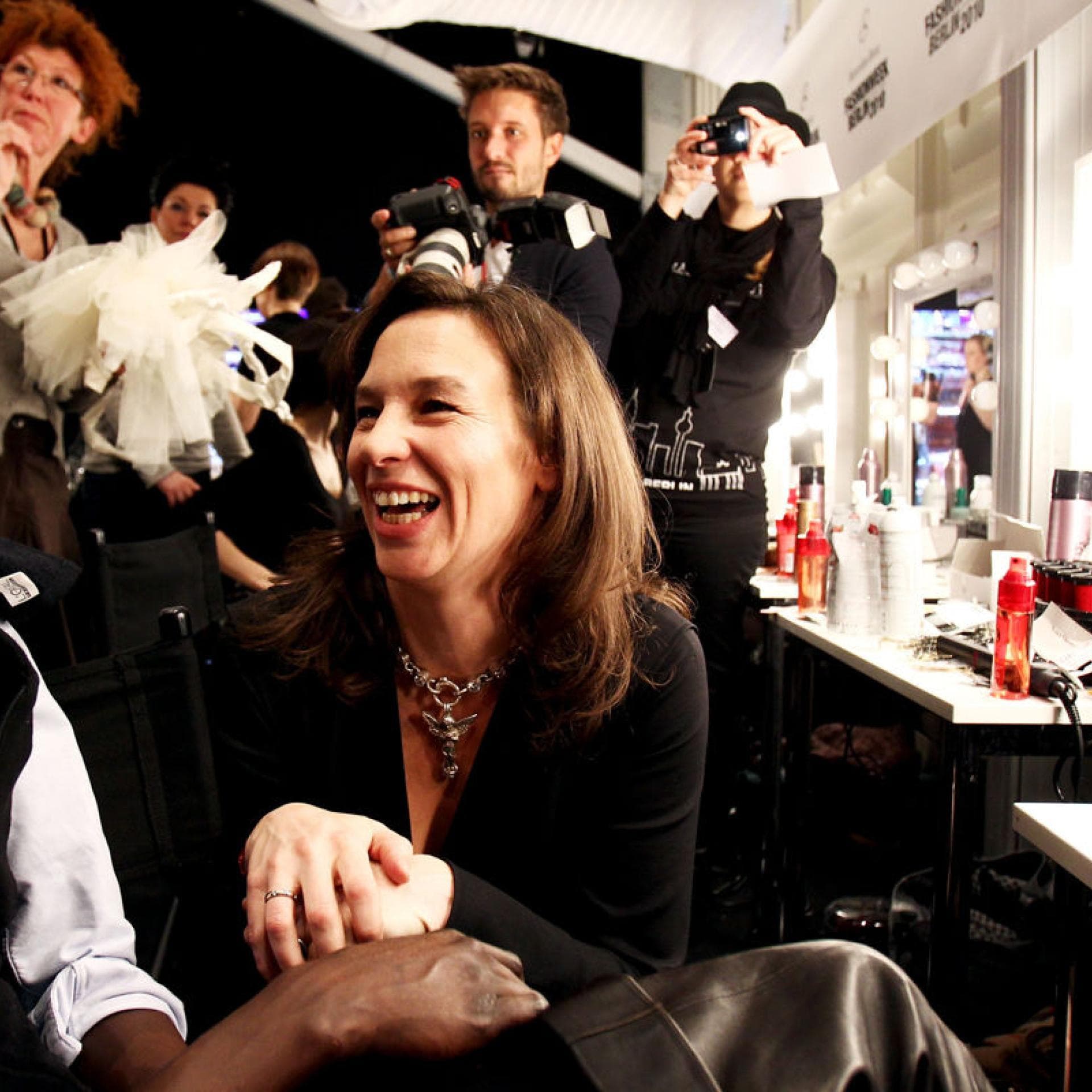 Anja Gockel und Alek Wek