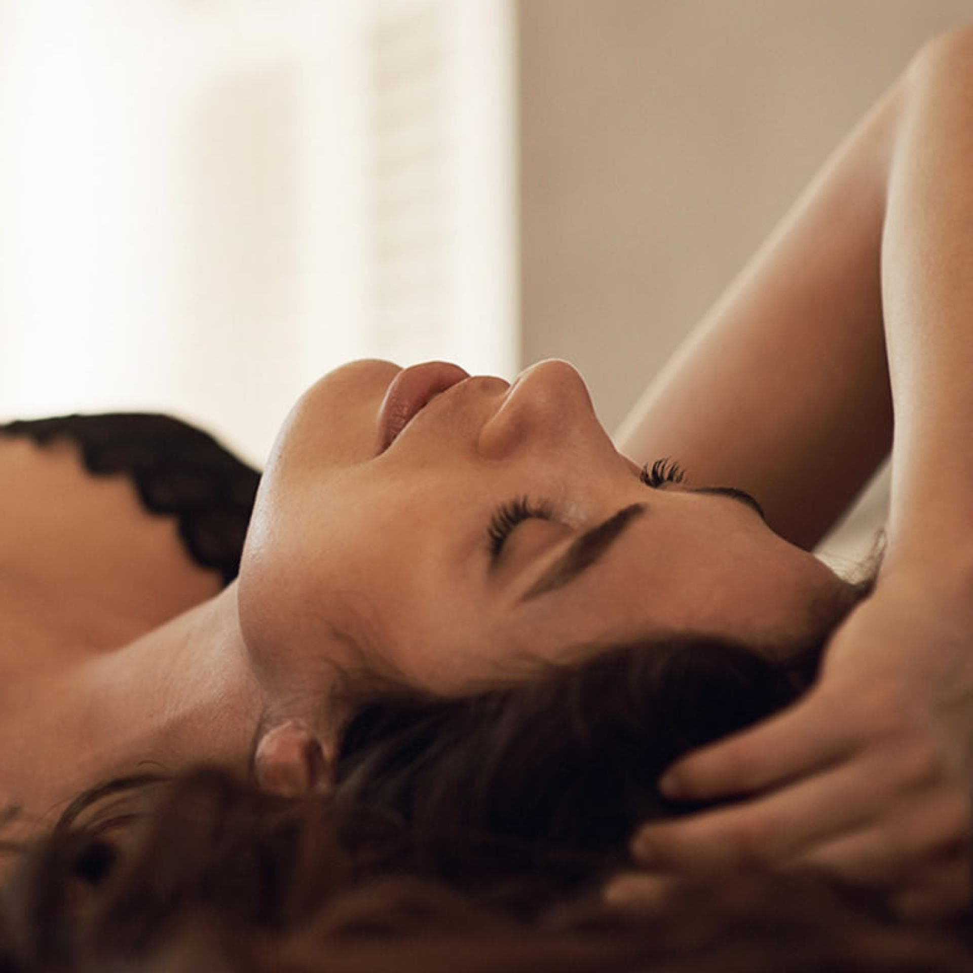Was macht Männer wirklich geil? Wir haben 16 Tipps. Frau in Unterwäsche