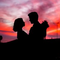 Mann und Frau verliebt