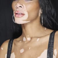 Augenbrauengel 2-in-1 Winnie Harlow mit perfekten Augenbrauen