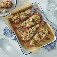 Gefüllte Spitzpaprika mit Lachs Gefüllte Spitzpaprika mit Lachs