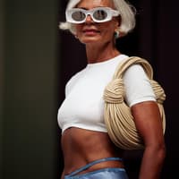 Frisuren bei Haarausfall Frau mit Bob