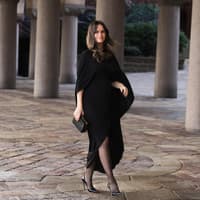 Sofia von Schweden bekommt im Februar 2025 ihr viertes Kind. Sofia von Schweden in einem schwarzen Kleid.