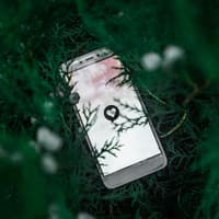 Handy mit Dating-App