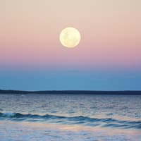 Vollmond überm Meer