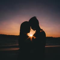 Pärchen vor Sonnenuntergang