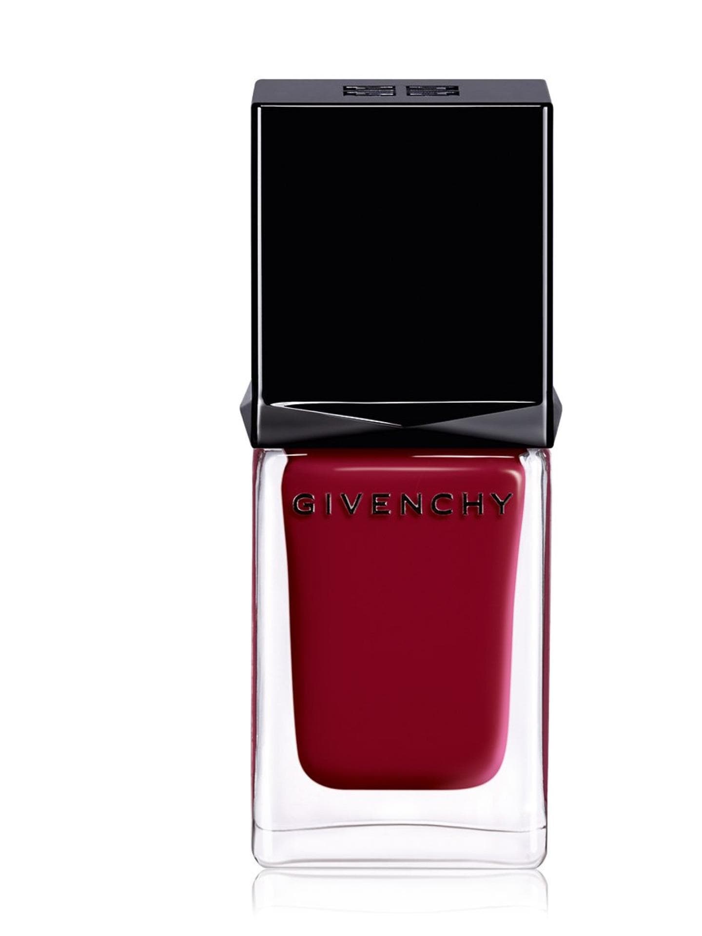 Nagellack rot