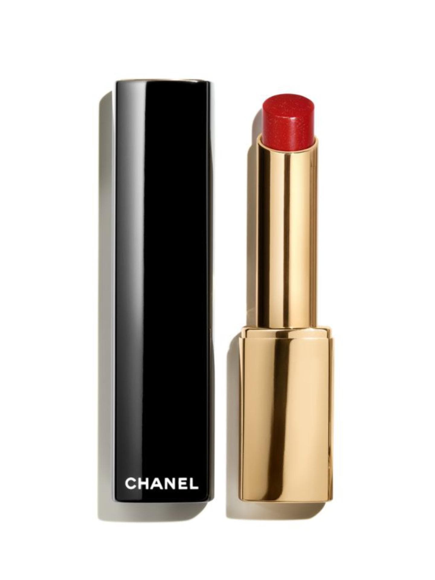Roter Lippenstift von Chanel