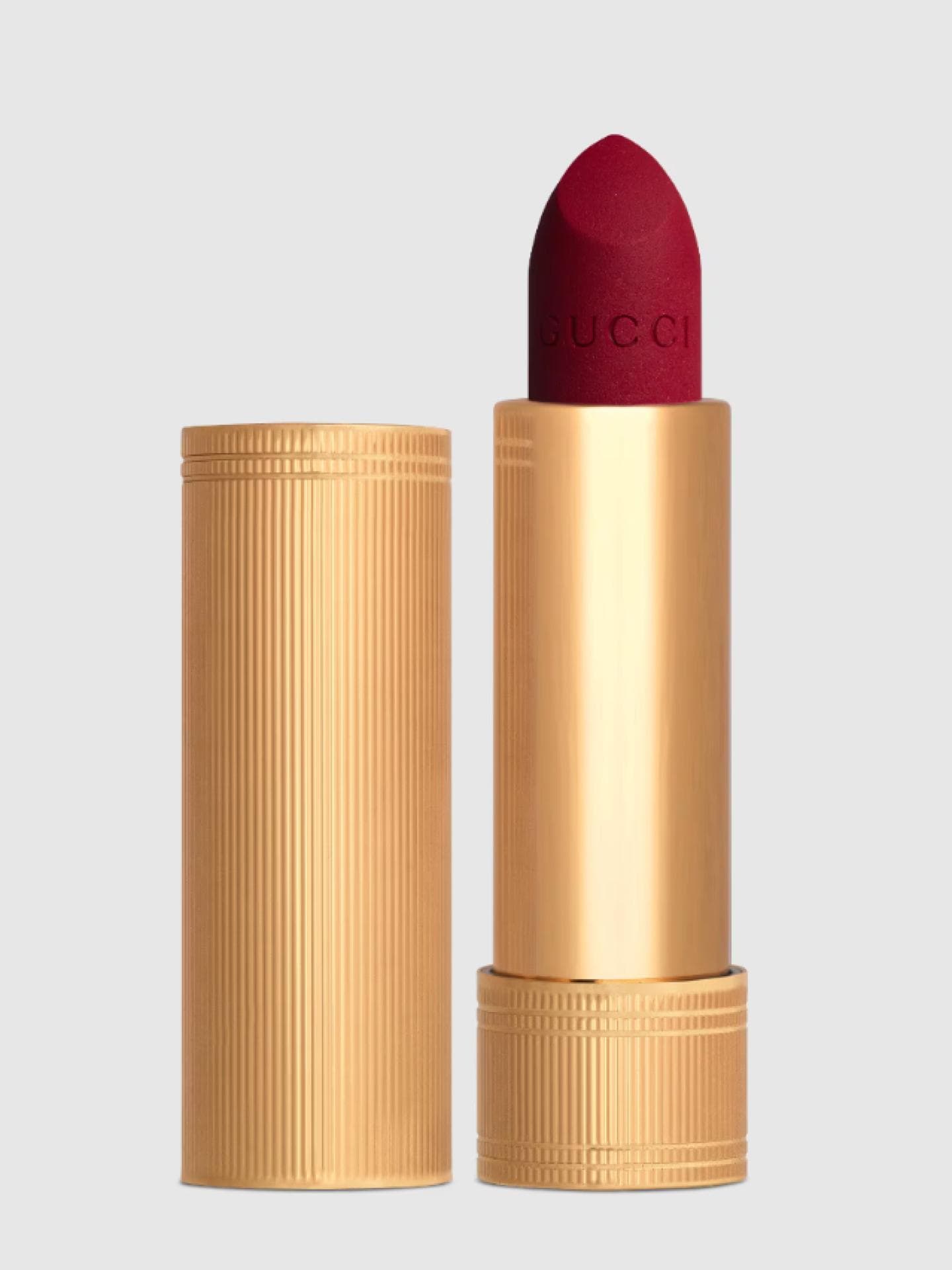 Roter Lippenstfit von Gucci