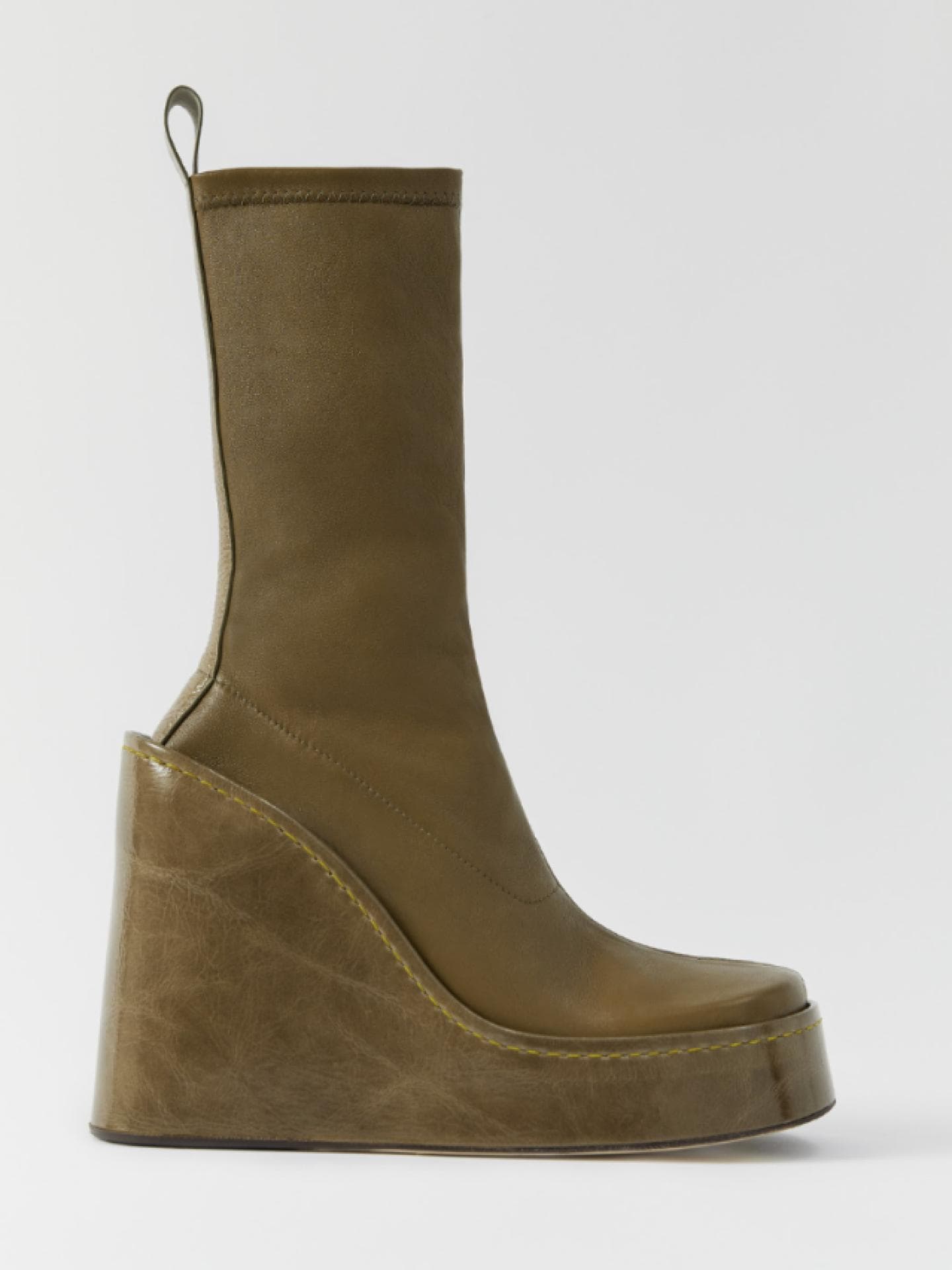 Stiefel mit Keilabsatz von Miista