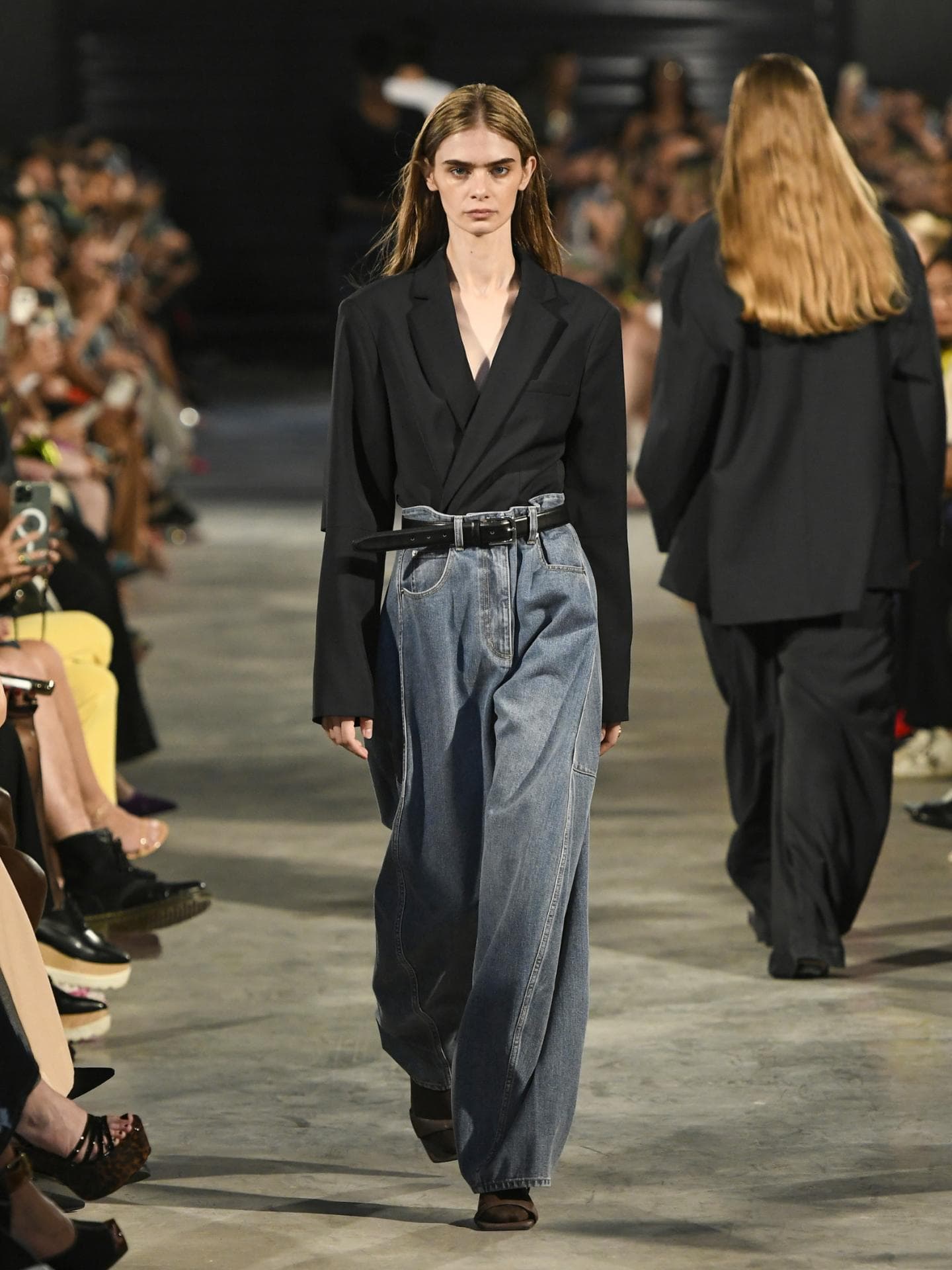 Tibi Spring Summer 2023 Laufsteg Jeans