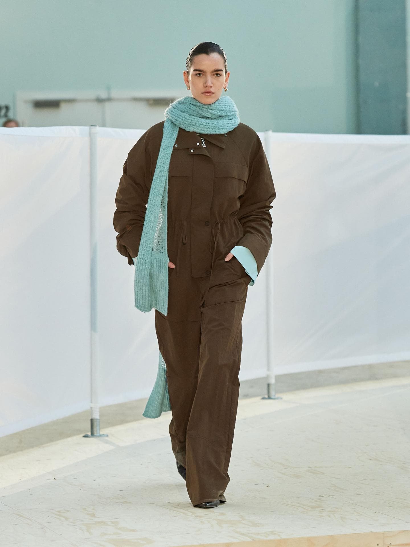 Aeron AW23 Runway