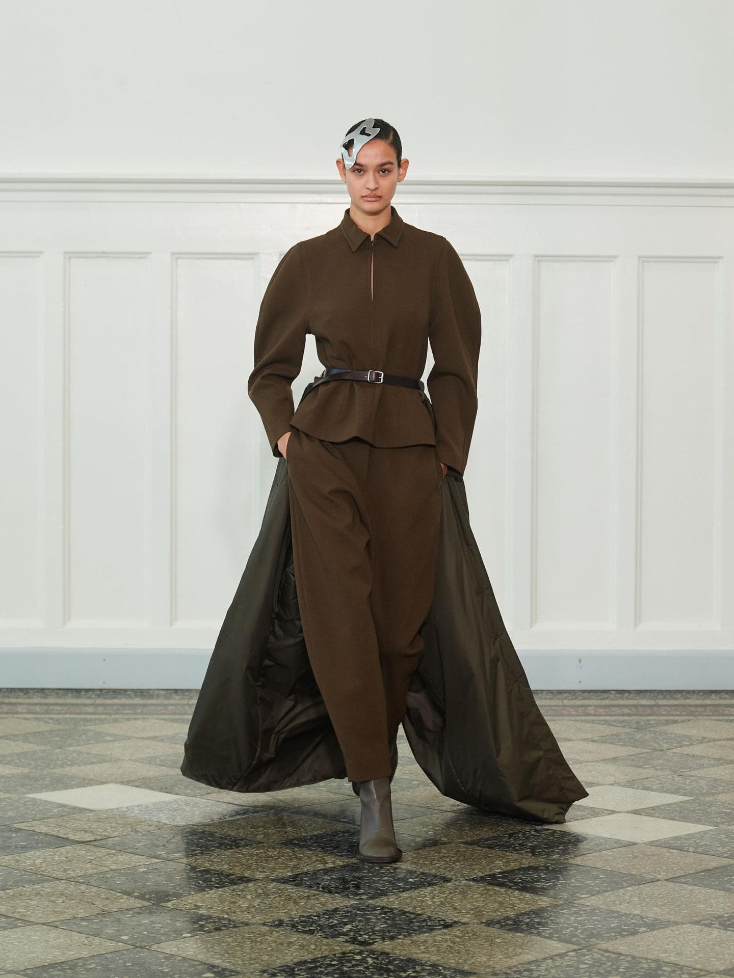 Mark Kenly Domino Tan AW23 Runway
