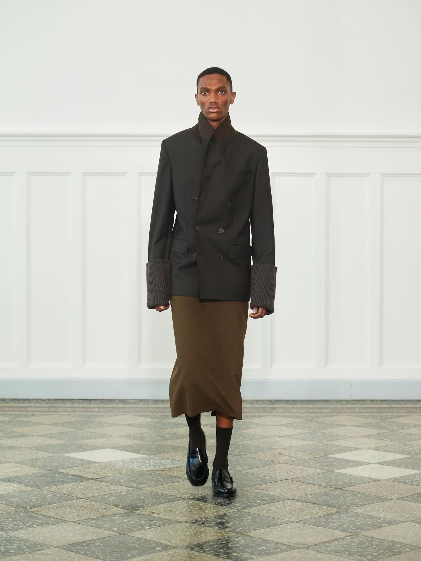Mark Kenly Domino Tan AW23 Runway