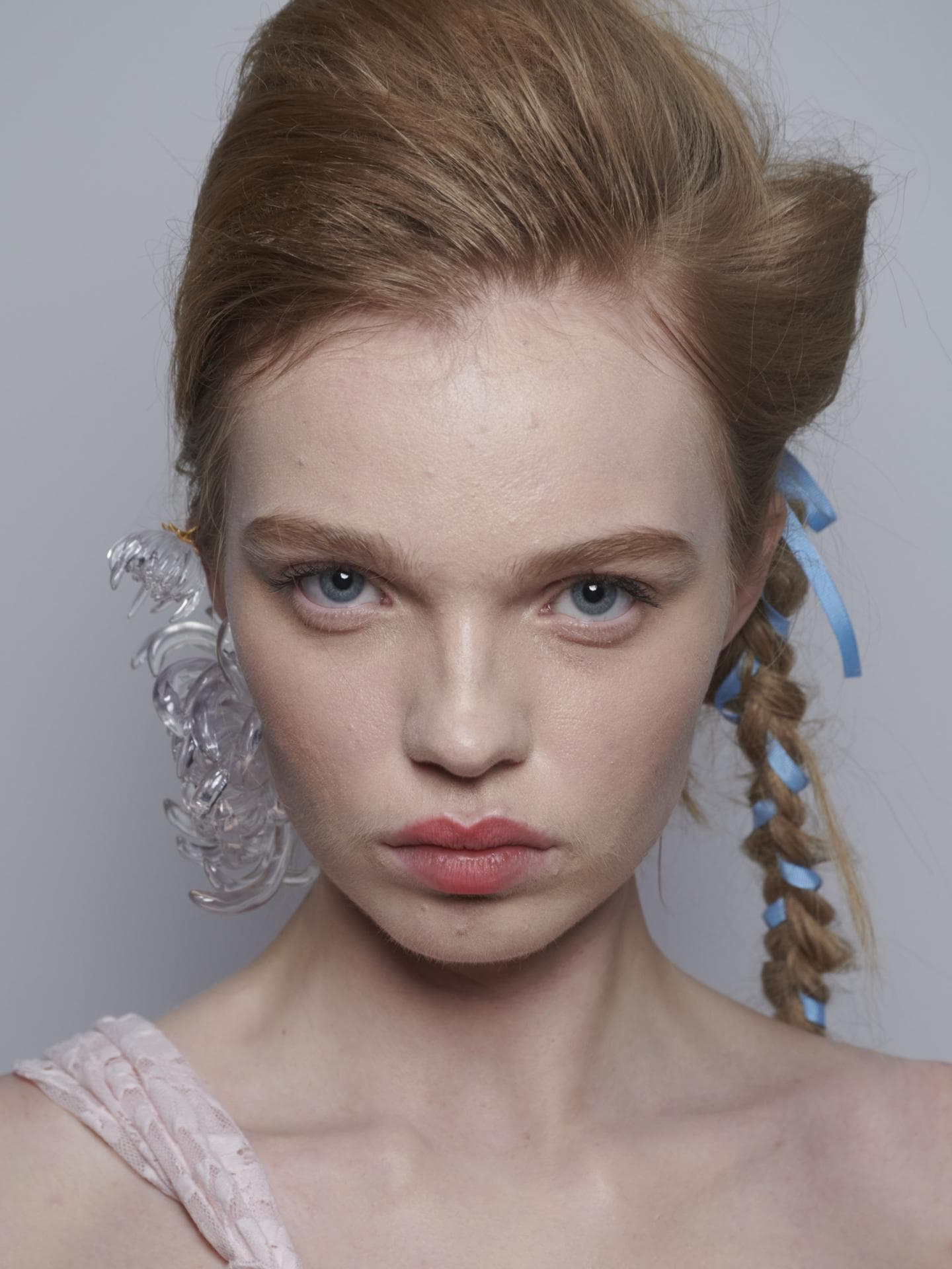 Yuhan Wang Herbst Winter 2023 Beauty 