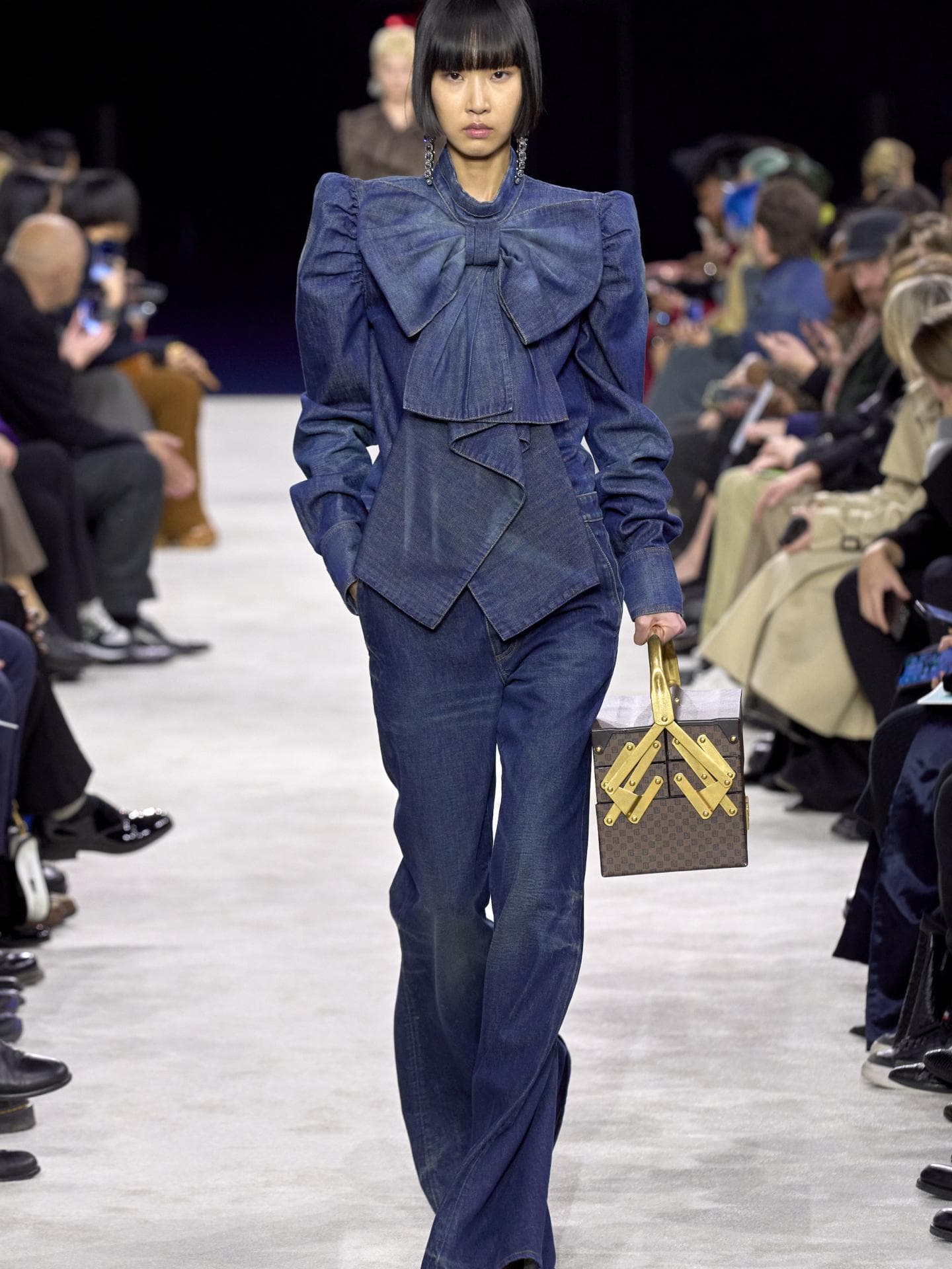 Balmain Herbst Winter 2023 Runway