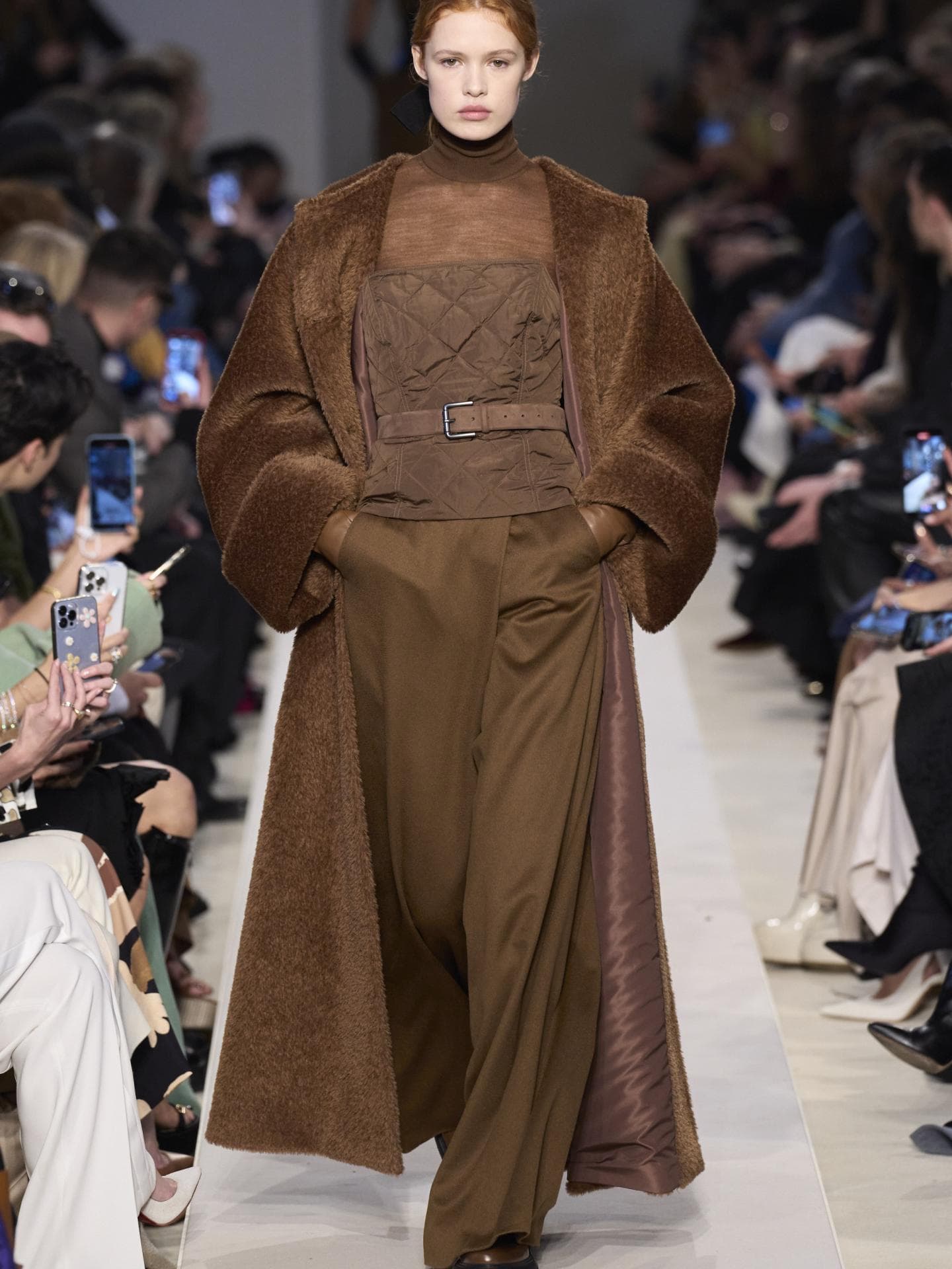 Max Mara Herbst Winter 2023 