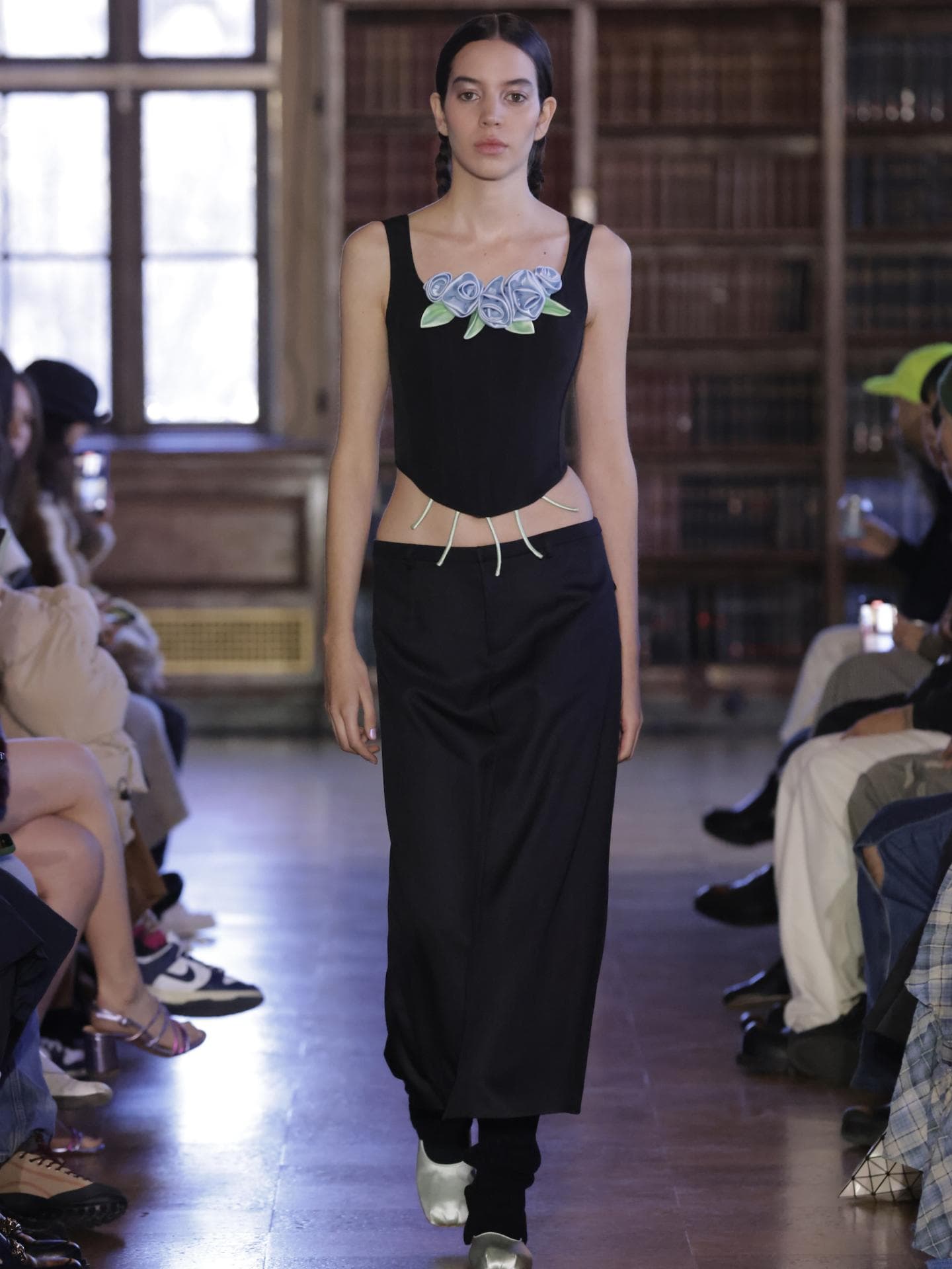 Sandy Liang Herbst Winter 2023 Runway 