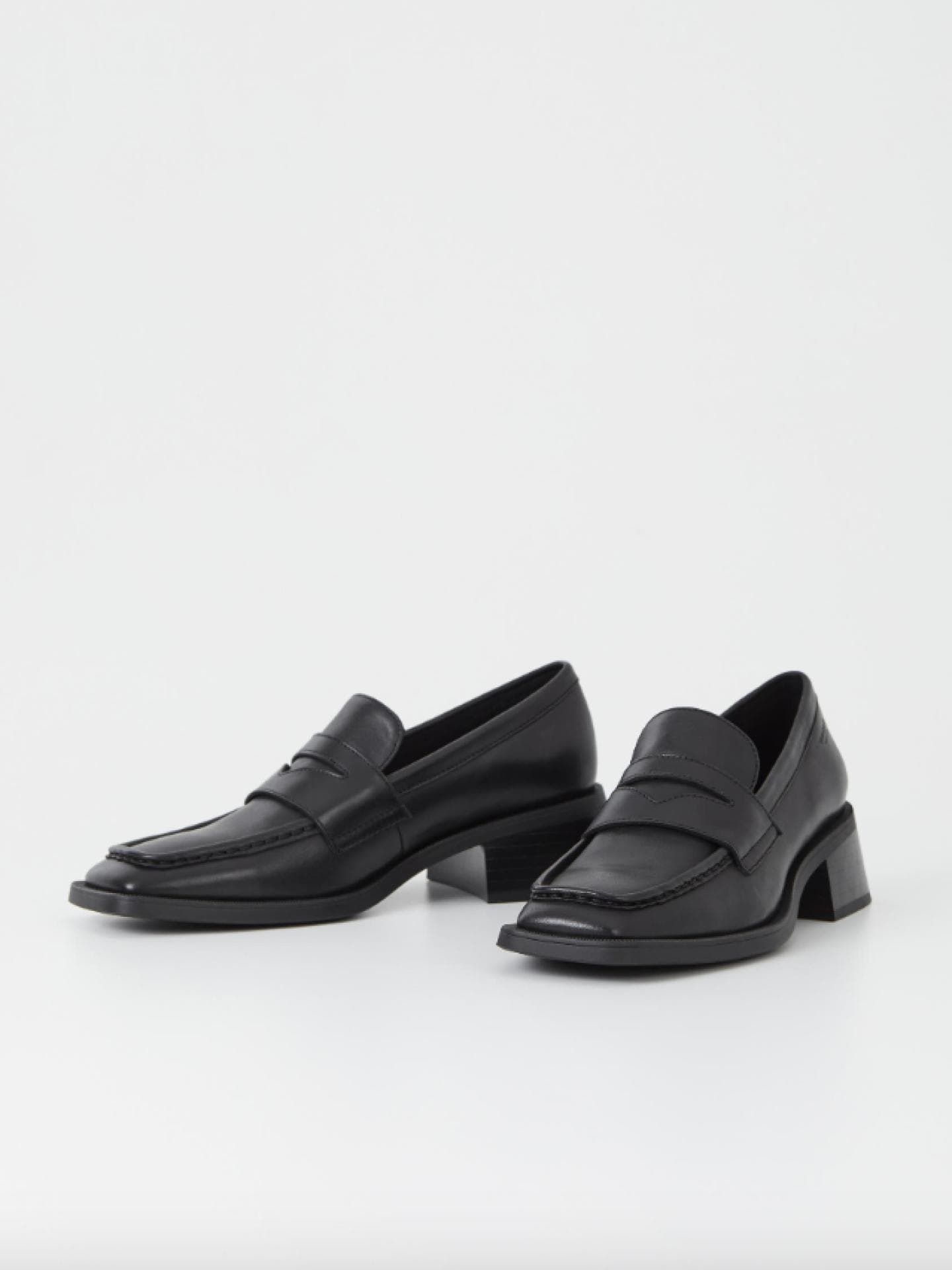 Schwarze Loafers