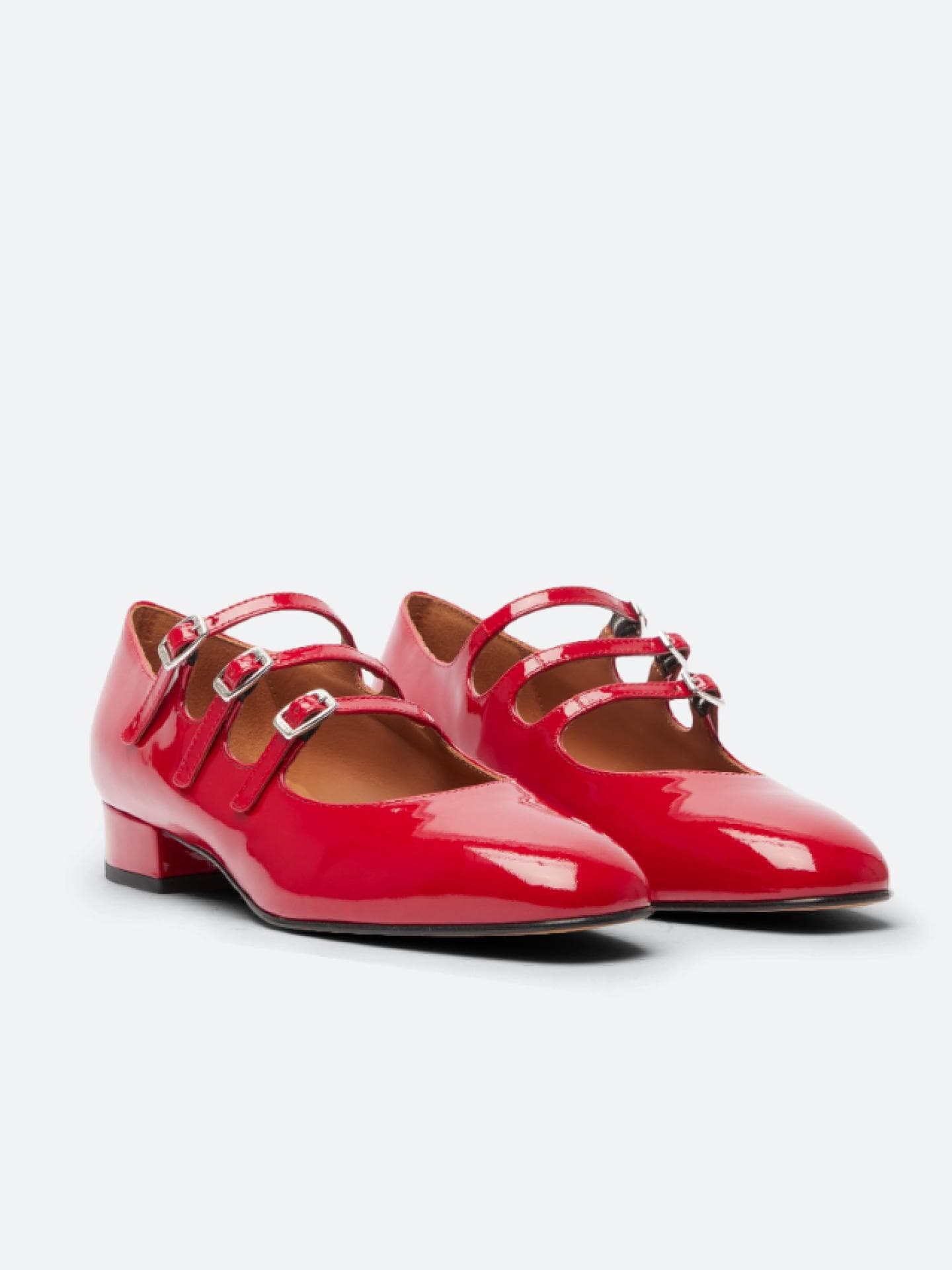 Rote Mary Janes