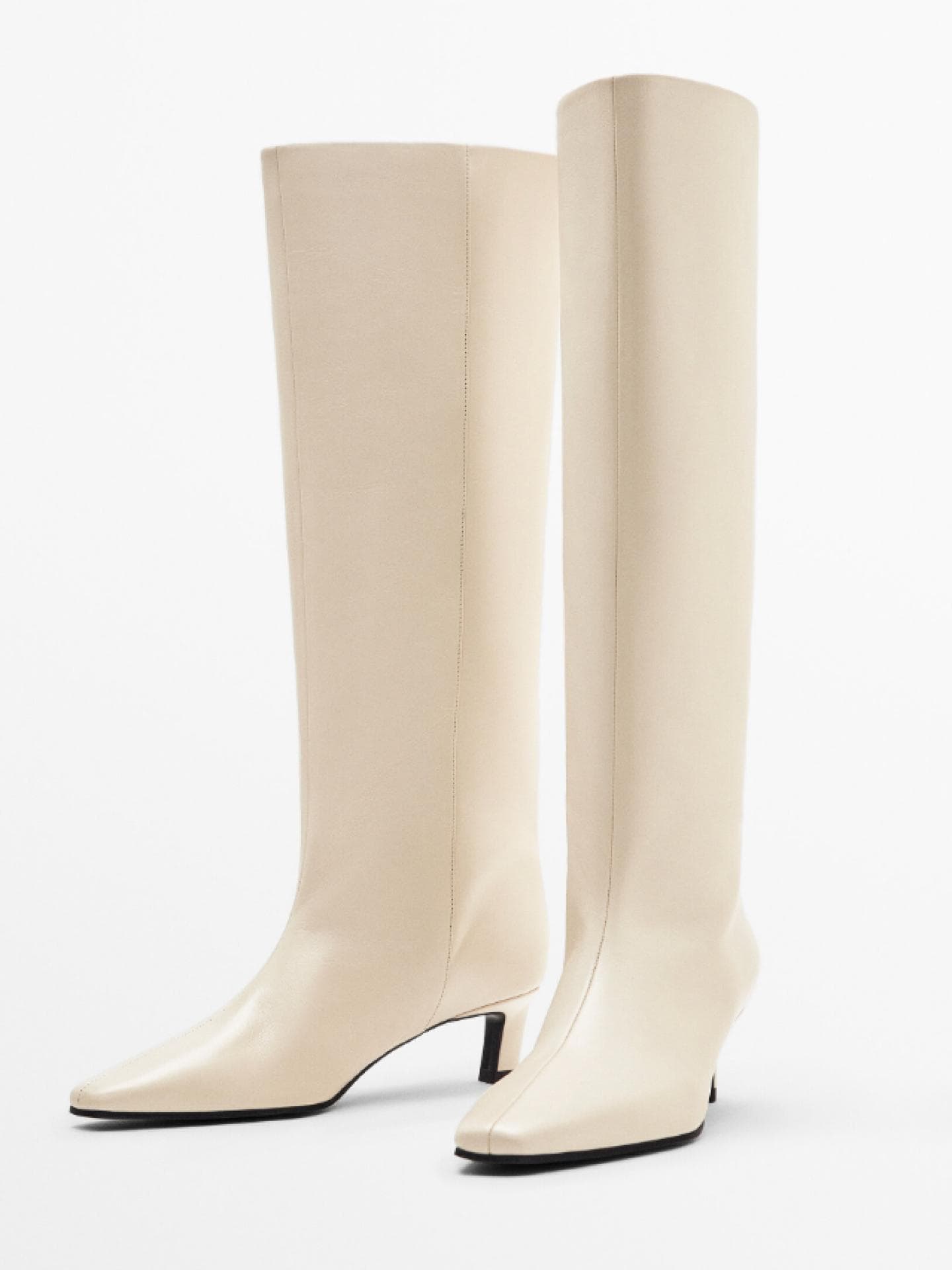 Kniehohe Stiefel von Massimo Dutti