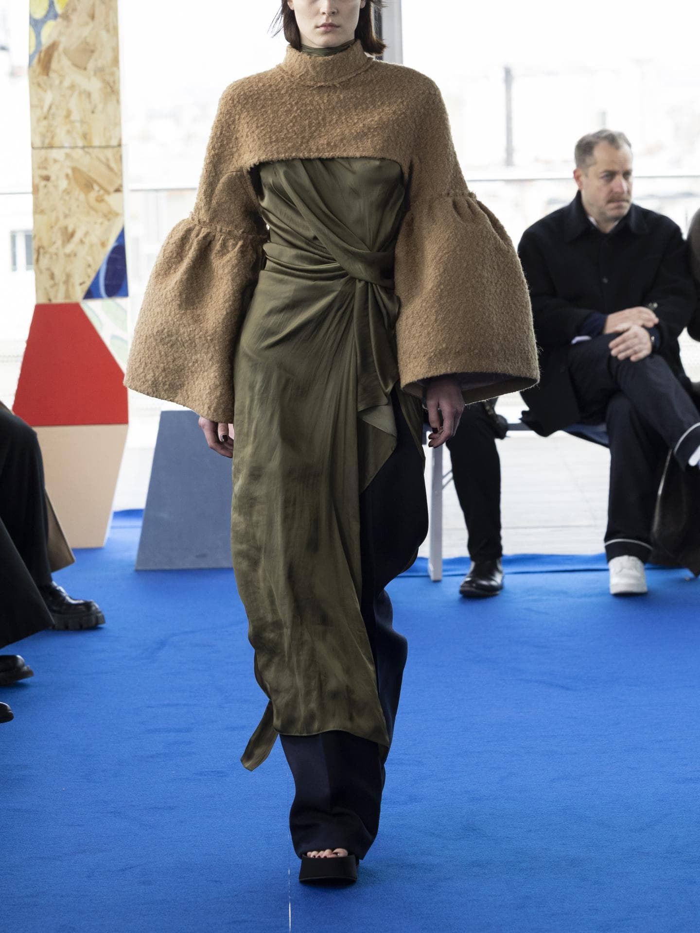 Kleid Rock Hose Runway Herbst Winter 2023